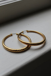 Emma Hoops