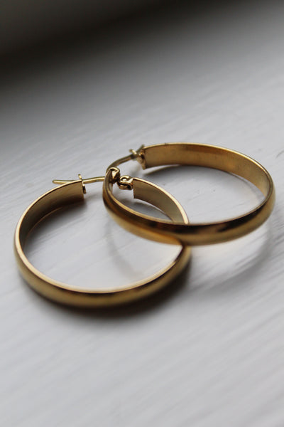 Mia Hoops