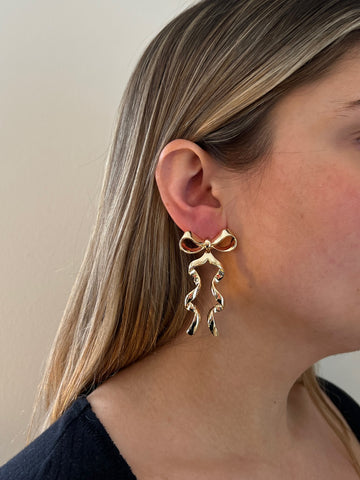 The Amanda Bow Earrings