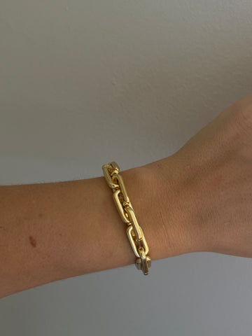 The Bella Link Bracelet