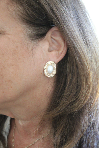 Maddie Pearl Earrings