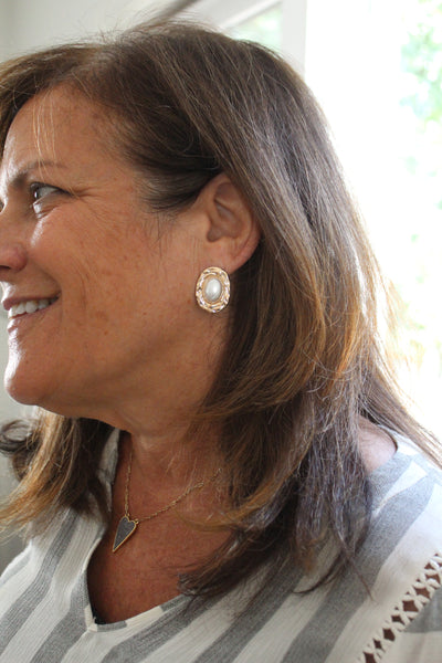 Maddie Pearl Earrings