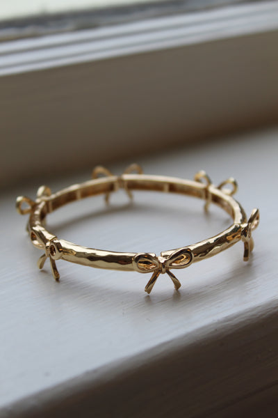 The Bow Bracelet
