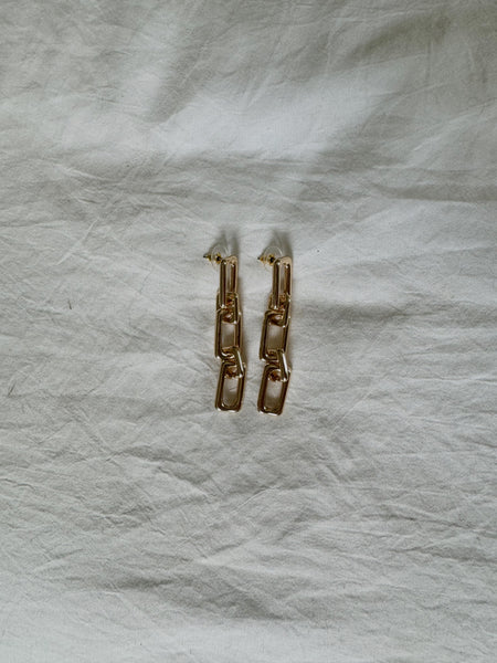 The Lola Chain Earrings