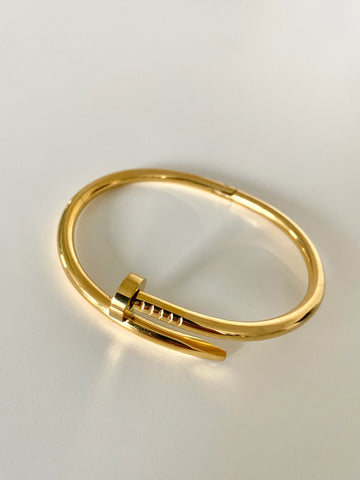 Nail Cuff